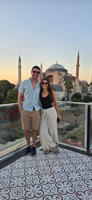 Al atardecer frente a Santa Sofía, en Estambul