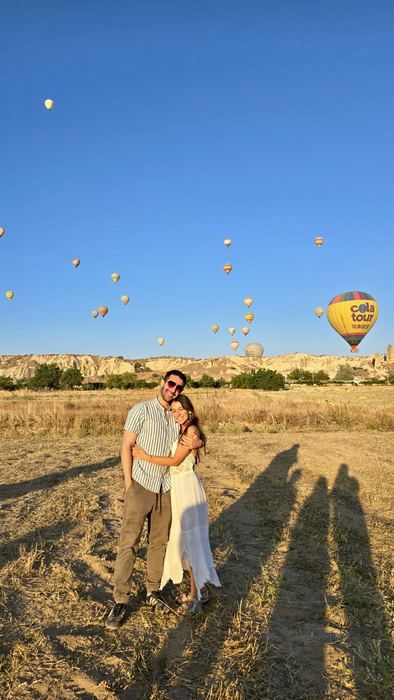 Entre globos aerostáticos al amanecer en Capadocia
